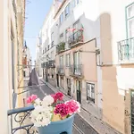 Bairro Alto - 1st Floor アパート *